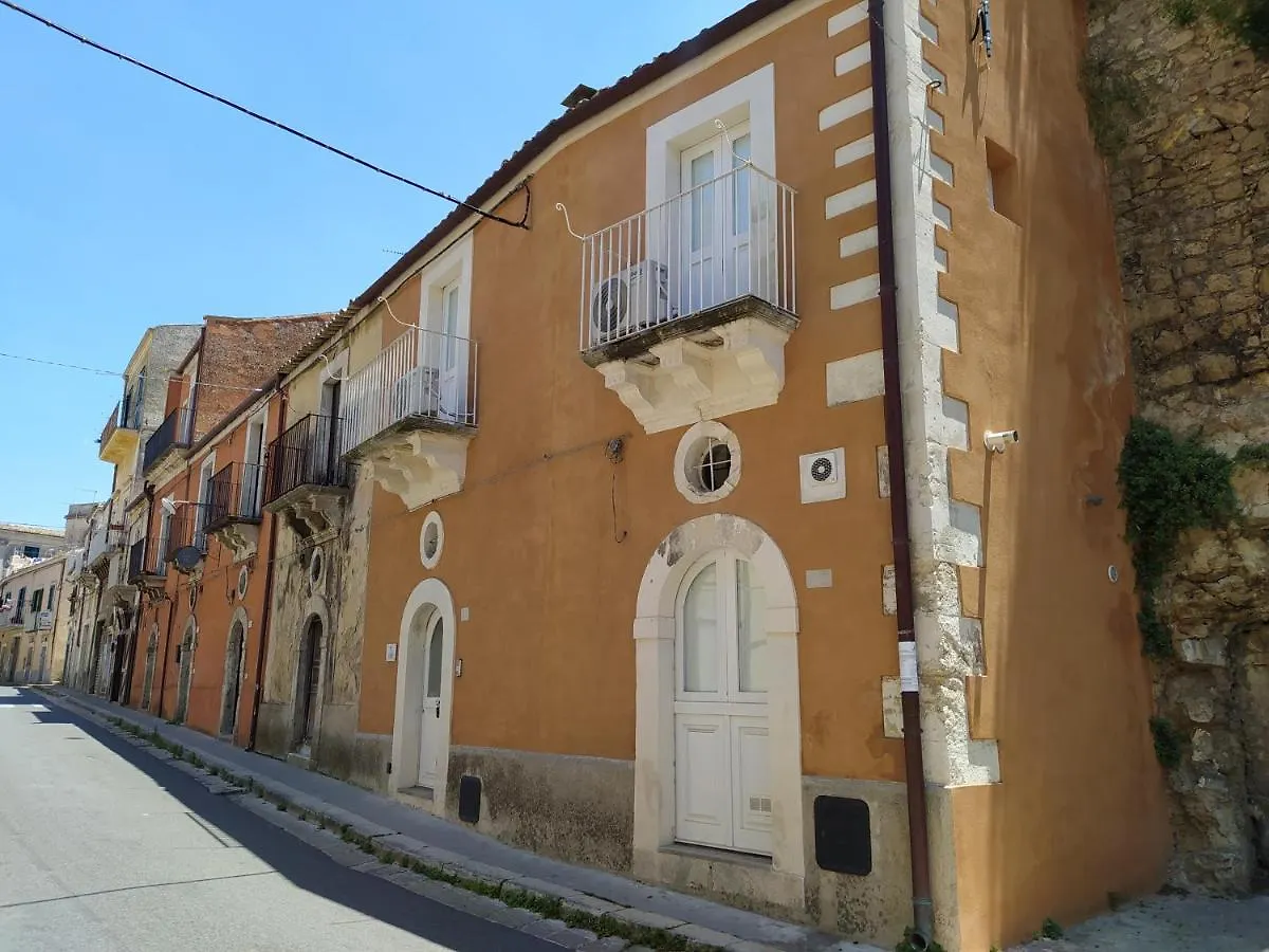 La Casa Del Cedro Ibla Apartment Ragusa