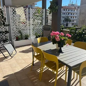 Appartement La Malfa 48, Raguse